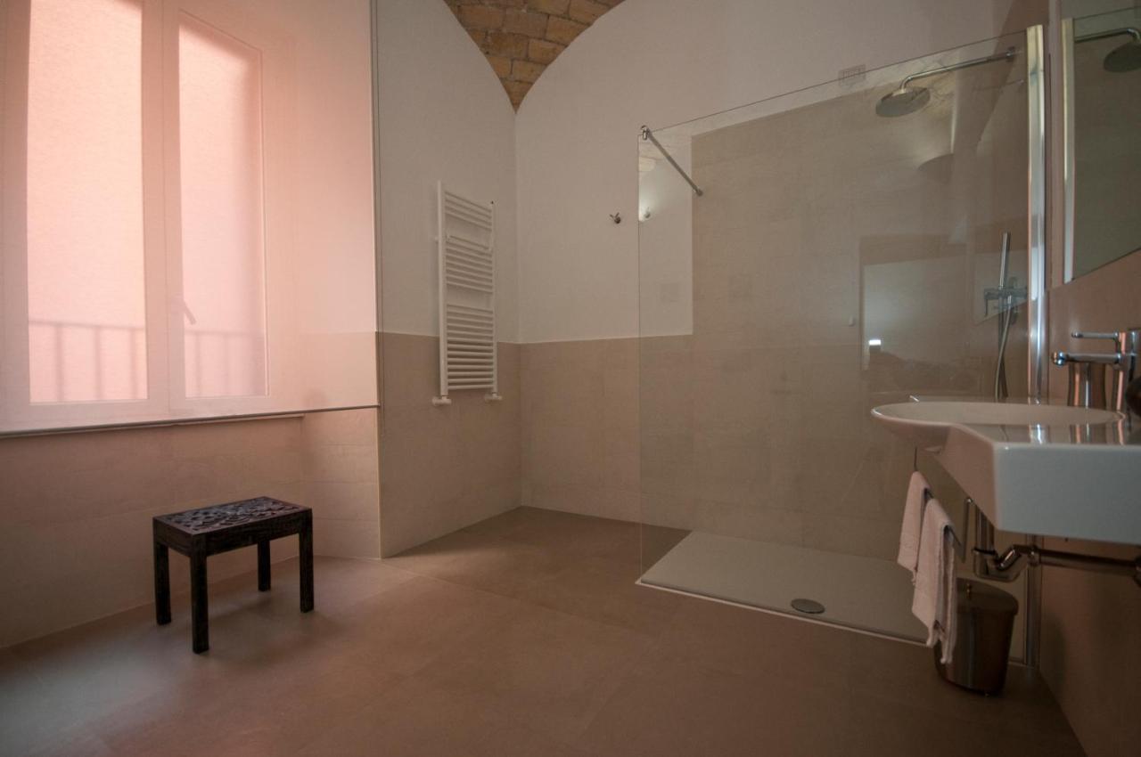 B&B La Finestra Sul Colosseo Rom Eksteriør billede